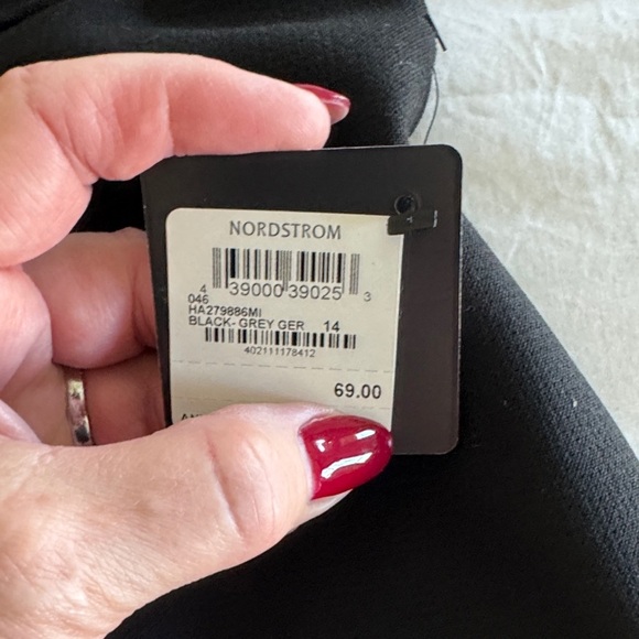 New with tags Halogen Elegant Black and Gray Pencil Skirt - Picture 2 of 8